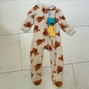 NWT Freddy Teddy Posh Peanut Zippered Footie